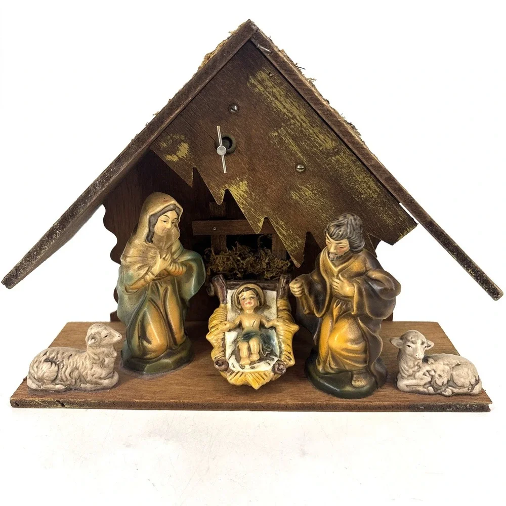 Vintage Nativity Set  5 Pieces With Musical‎ Stable Manger Plays Silent Night